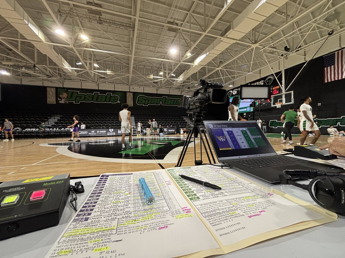 USC Upstate hosting Tennessee Tech tonight at the Hodge! Spartans trying to pick up its first D1 win at home this year against the Golden Eagles led by Kentucky legend John Pelphrey. 

📺espn.com/watch/player/_…