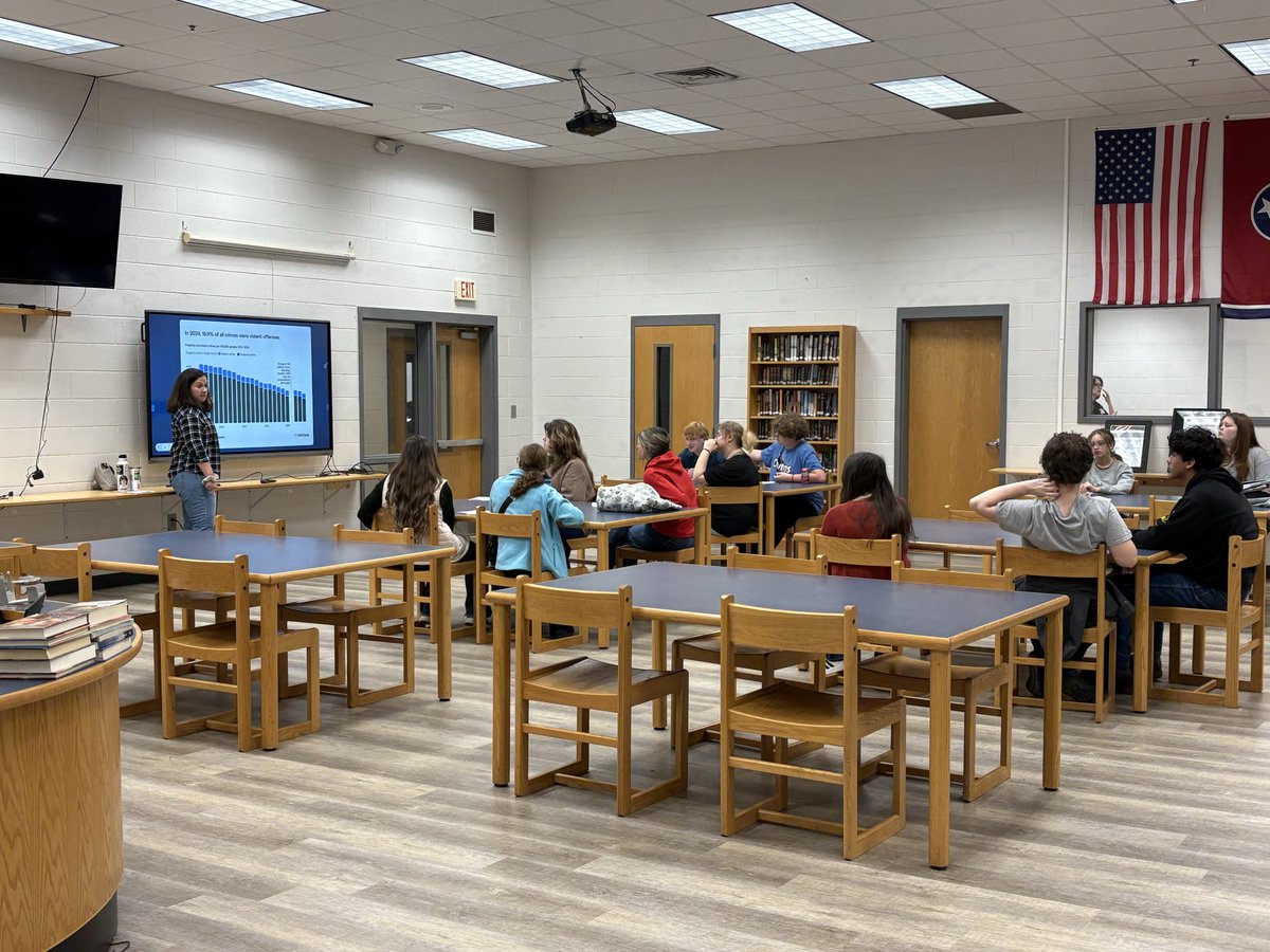 UTC_CJ's tweet image. Dr. C attended Polk County High School’s Career Con today and spoke with students about a career as a professor AND about crime and criminal justice.

@UTChattanooga