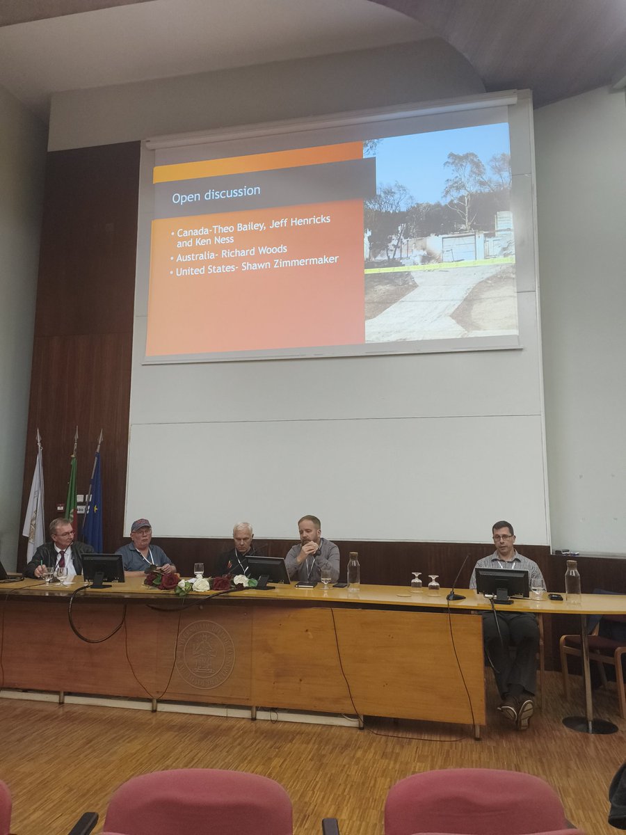 Andy Elliott tweet media