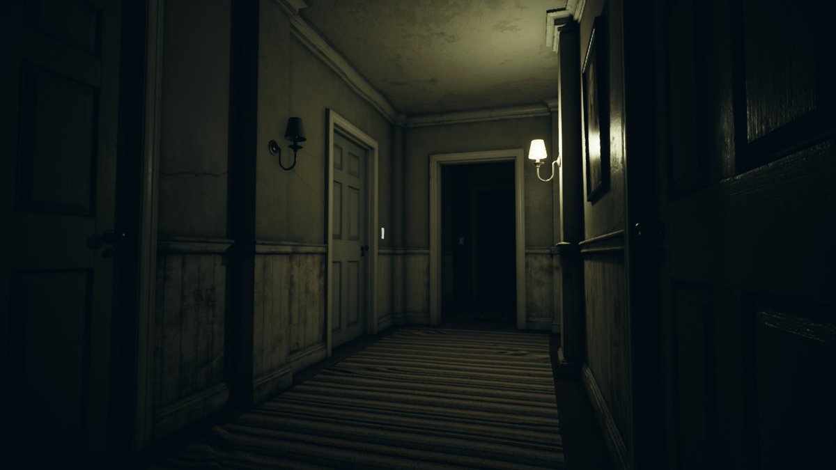 RedSroll tweet media