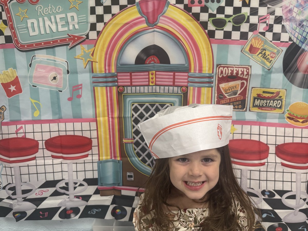 Meaghan Smith tweet media