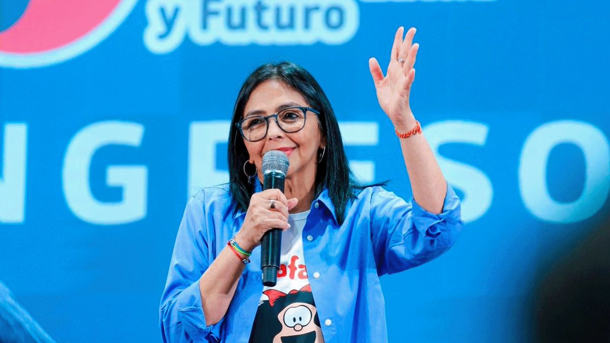 jesusguerr21's tweet image. Delcy Rodríguez advierte que los algoritmos de las redes sociales «están diseñados para la desesperanza». 

Una reflexión sobre el impacto emocional y psicológico del consumo digital en la población.

Enlace:
venezuela-news.com/delcy-rodrigue…

#RedesSociales #Algoritmos #DelcyRodríguez…