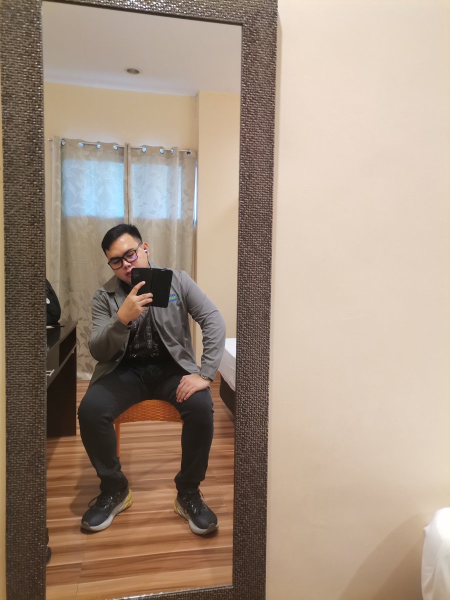 Mr. Engineer tweet media