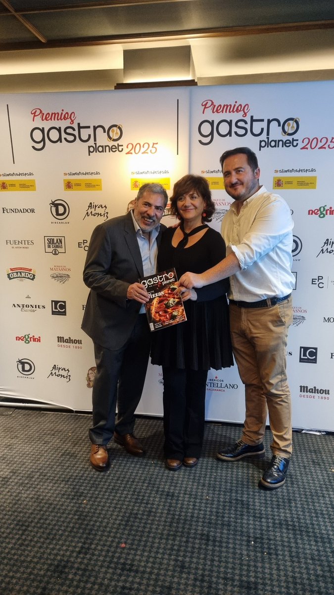 <a href="/gastroplanet_/">Gastroplanet</a> <a href="/albgranados/">Alberto Granados</a> <a href="/ClubFinanciero/">Club Financiero Genova</a> Le pongo esta😅🤣