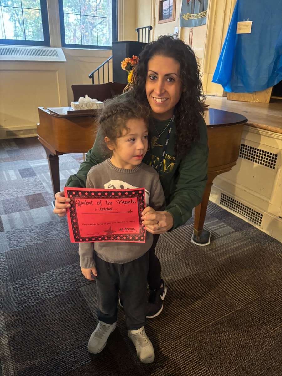 WSSC914's tweet image. 🍁Fall fun and congratulations to our Student of the Month at the North Salem campus!

🍁Diversión de otoño y felicitaciones a nuestro Estudiante del Mes en el campus de North Salem.
#fallfun #northsalemcampus #studentofthemonth #thewestchesterschool