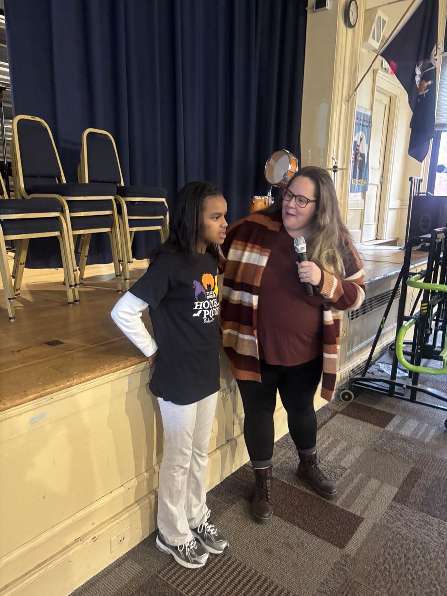 WSSC914's tweet image. 🍁Fall fun and congratulations to our Student of the Month at the North Salem campus!

🍁Diversión de otoño y felicitaciones a nuestro Estudiante del Mes en el campus de North Salem.
#fallfun #northsalemcampus #studentofthemonth #thewestchesterschool