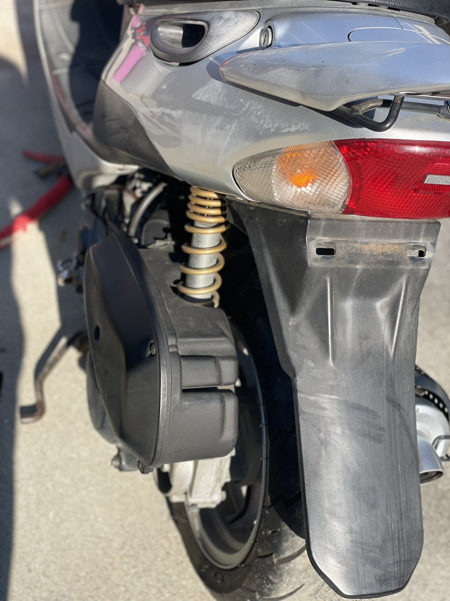 注文販売車両のZZ納車準備‼️
今日は暖かく外作業が最高😳