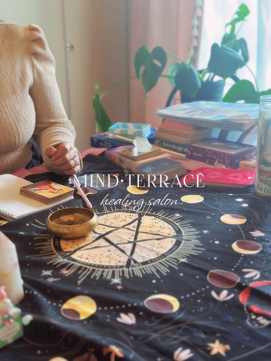 mind_terrace's tweet photo. 茨城県水戸市にある占いヒーリングサロン

MIND•TERRACE〈マインドテラス〉です♪

本日はアウイ伝授と鑑定dayで
受付終了しております🔮✨

皆様いつもありがとうございます♪

オンライン鑑定はこちらから💁‍♀️

https://t.co/vvWeLx0t0F https://t.co/IUG4Z93vtq
