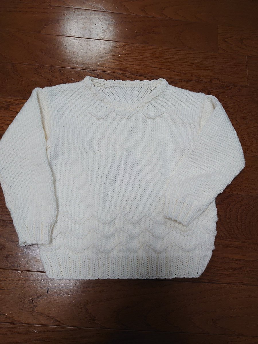 tibikko_dragon's tweet image. できたーー！！🧶完成！！🧶
ポケモン兄妹進化！！！(娘追加)

アシレーヌちゃんは水ポケモンなので波をイメージしたウェーブ🌊にしたよー😁👏
私、子供の背中が好きだし、抱っこだとまだ背中の方が見えるからね🫣
アシレーヌちゃんは背中に💕
首元も拘ったから見て欲しい🥹💕🫶
＃ちびドラの手仕事