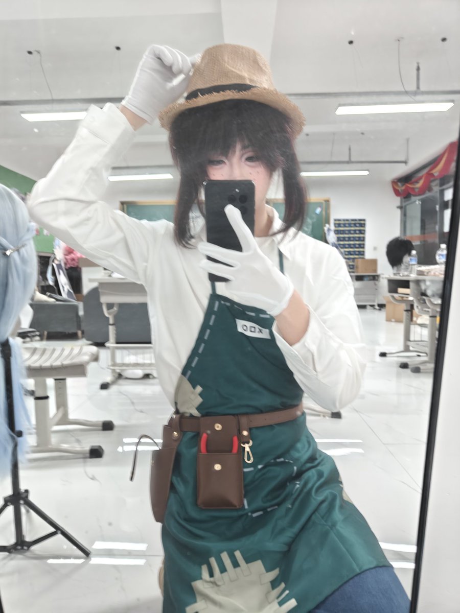 PingfanH's tweet photo. 瑞幸园丁！
#第五人格 #IdentityV #cospaly https://t.co/elyxSfprud