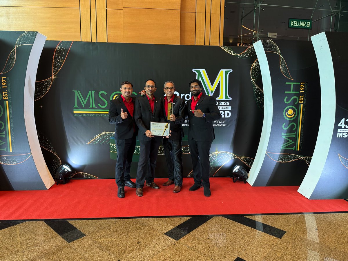We are pleased to receive the MSOSH OSH Gold Class 1 Award 2025 under the Services Sector, a recognition that reflects an outstanding OSH performance rating following a stringent and comprehensive audit by MSOSH.

Congratulations to our OSH teams and colleagues! 

#AmBank50