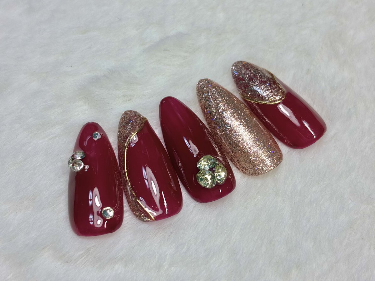 ネイルチップ✨フルオーダー✨1000円 本日よりBOOTHにてネイルチップの販売を開始いたします。 既成デザイン