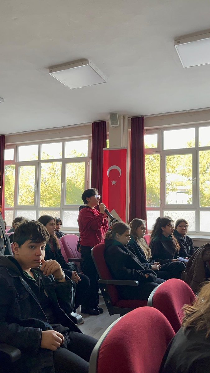 AnafartalAl's tweet photo. Türkiye Yüzyılı Maarif Modeli Okul Temelli Planlama" çalışmaları doğrultusunda, Türkiye'nin en önemli arkeologlarından biri olan kıymetli akademisyen Prof. Dr. Celal Şimşek'i okulumuzda ağırladık. Kendisine katkıları için teşekkür ederiz. @PamukkaleMEM  @pauedutr @meb_ogm https://t.co/BLOWGeuHdA