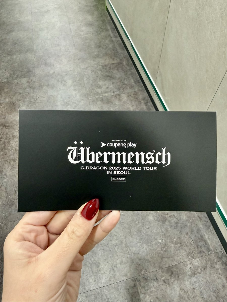 look what came in the mail today 🤭🤭