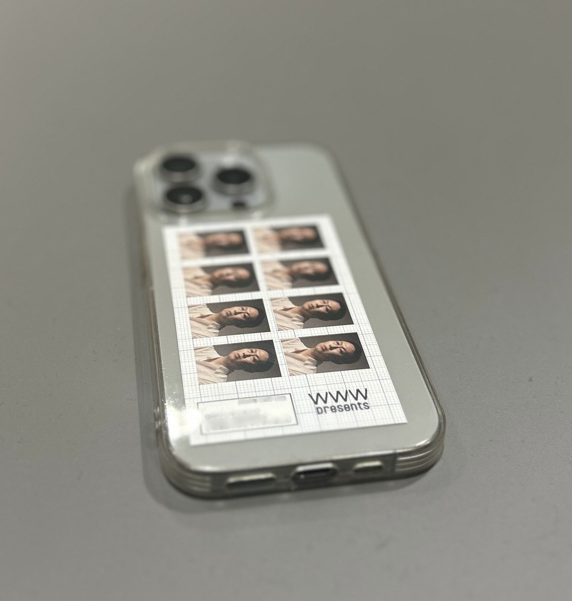 WWW_shibuya's tweet image. 《X/販売中》 12/13(土) 徳利『NAMA』  

来場者特典として、
『徳利(39)mini証明写真』をご用意しました。
数量限定となりますので、
ぜひお早めにチケットをゲットしてください。

🎫e+：eplus.jp/tokkuri/
OPEN 17:00 / START 18:00
前売り：¥4,000 (税込 / ドリンク代別 /…