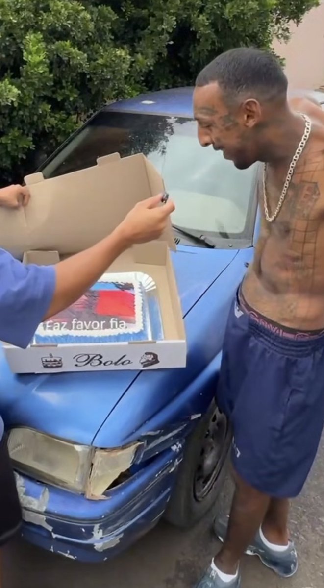 temoretremor's tweet image. Isso aqui não existe não mano tmnc