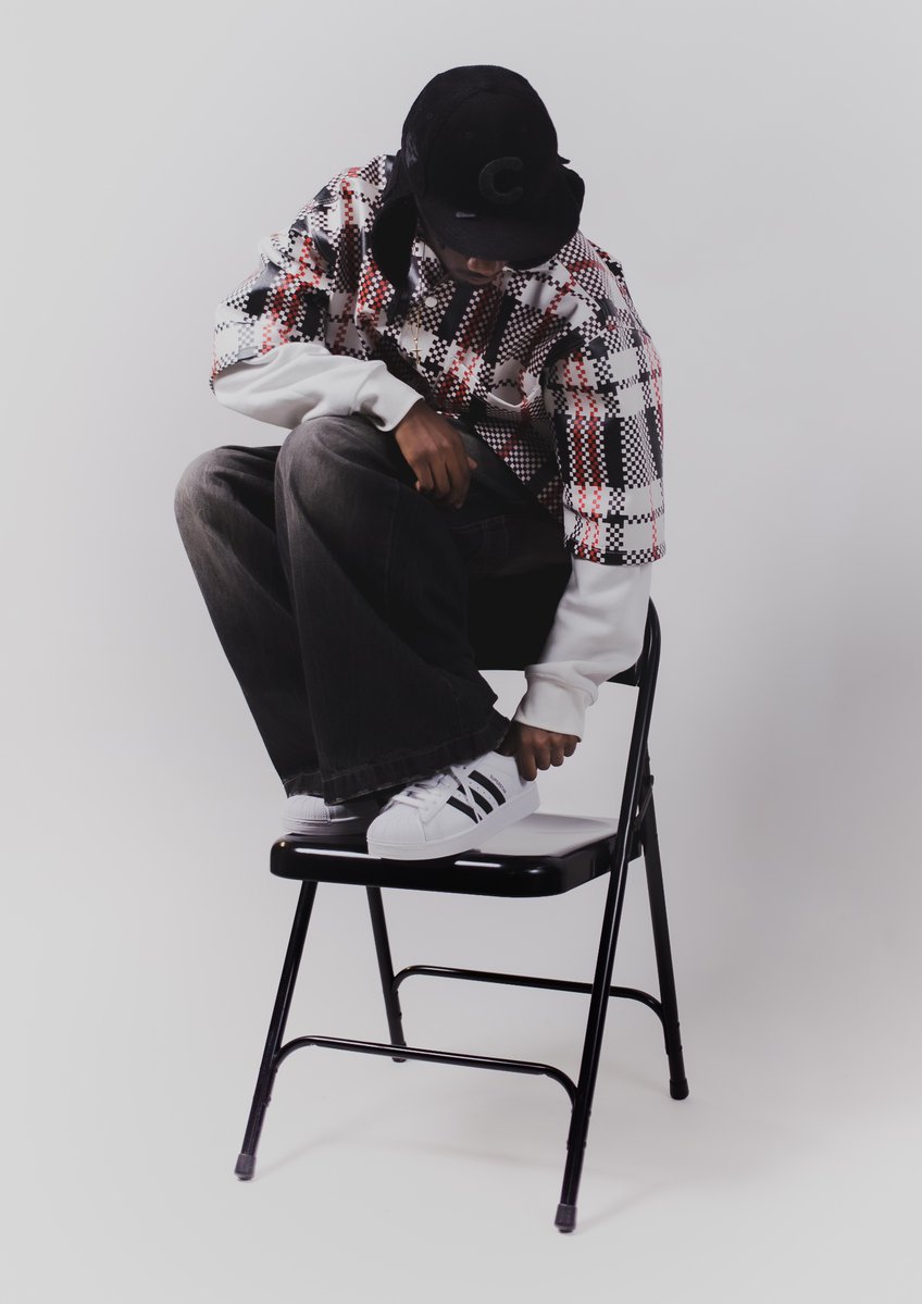 nin0nat's tweet image. me for @adidasoriginals x @GUAPMAG 
‘FUTURE SUPERSTARS’!🦓