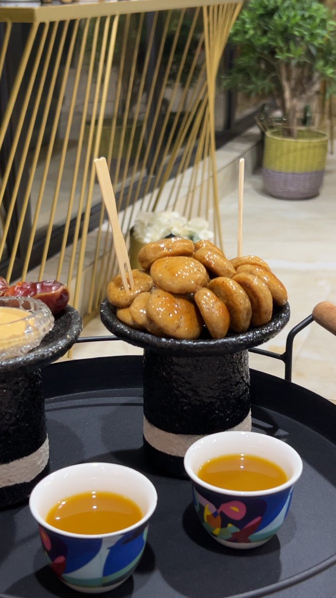 تاكلون أصابعكم وراه لذيذذ ميني مقشوش حملو تطبيق ذا شفز اكتبو نون سويت واطلبو مقرنا الرياض🇸🇦🇸🇦🇸🇦