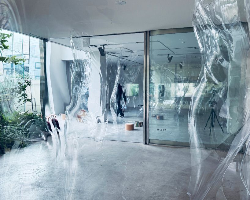 designboom's tweet image. invisible bar distorts reality using heated, transparent acrylic glass panels designboom.com/design/invisib…