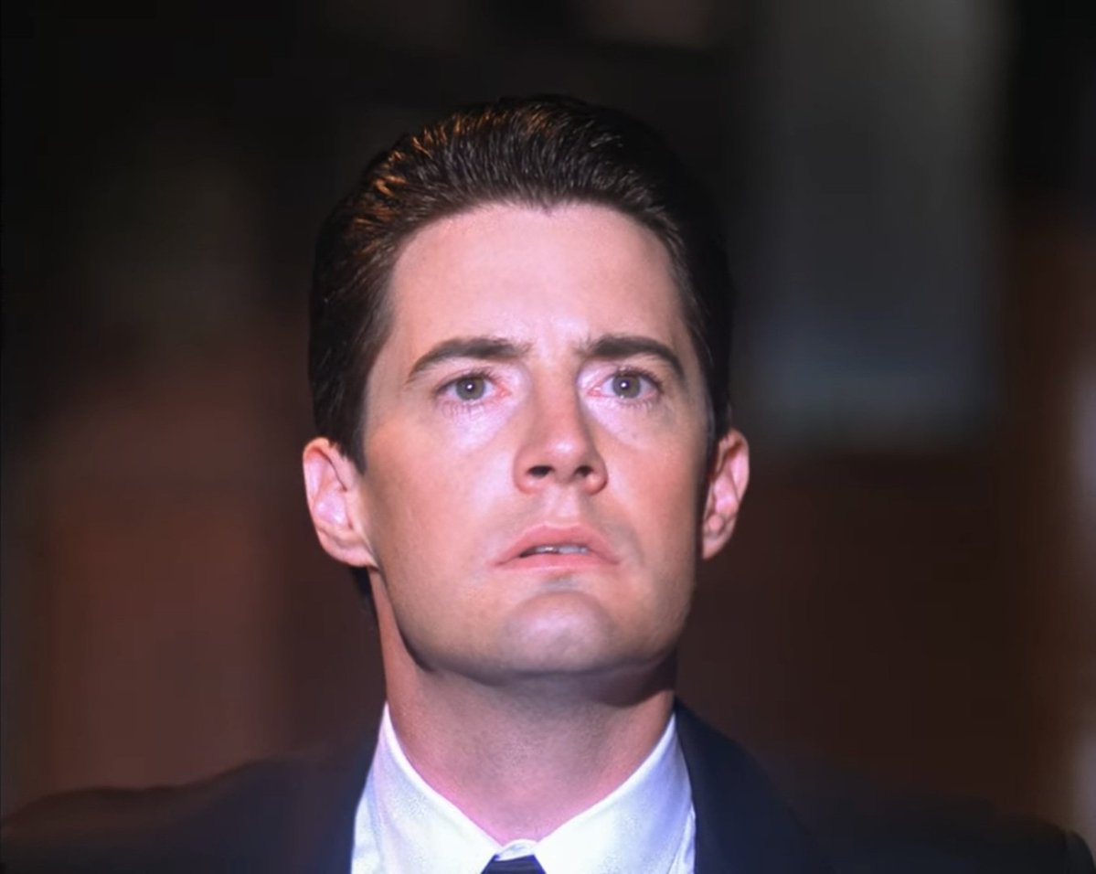 dracomantis's tweet image. &quot;It is happening again.&quot;