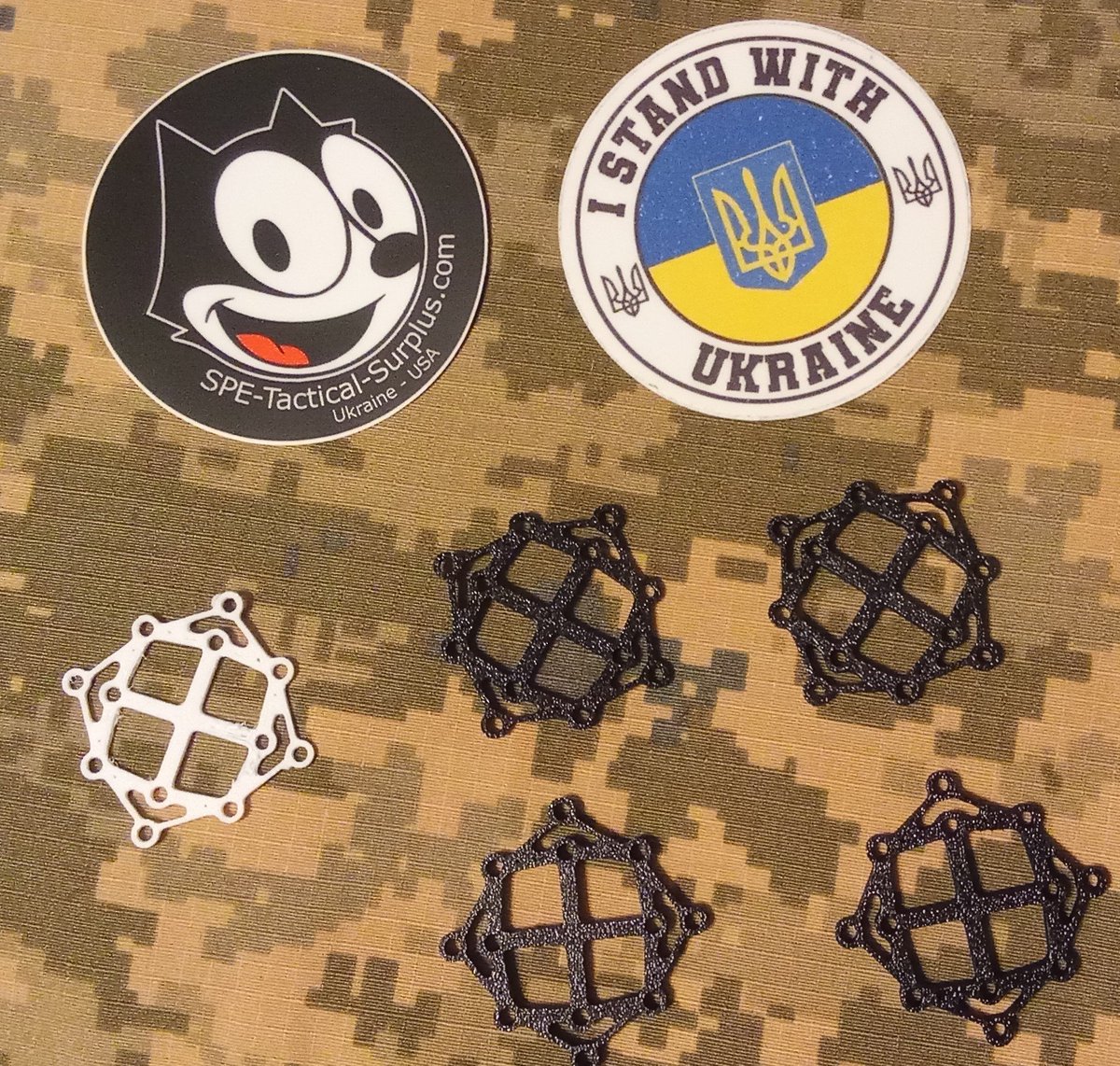 SPETactSurplus's tweet image. instagram.com/reel/DRQz_bckW…

It starts with the little things, like open source files for parts. I'm ready for the new year and getting some of my ideas into AutoCAD and the printer. I hope to bring some needed improvements to the drones that make a difference for Ukraine
#DroneLife