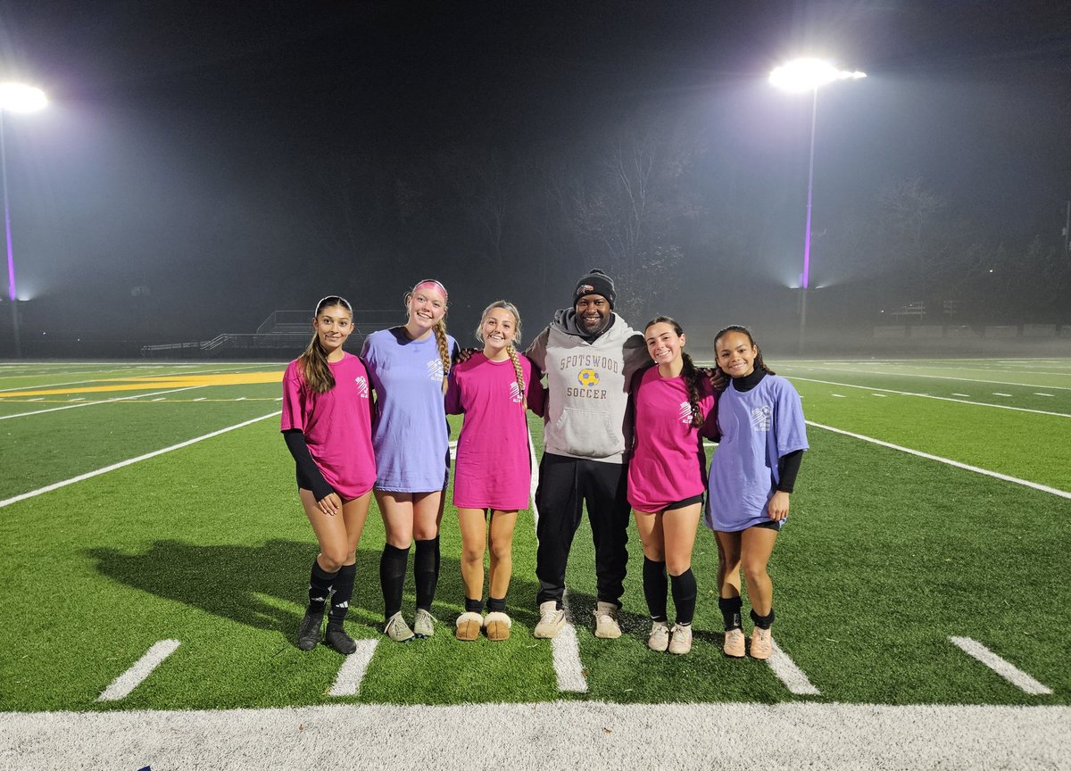 Congrats to our seniors Sofia H., Josephine L., Tatum J., Brianna D. &amp; Ava M. for being selected and participating in the GMC Girls Senior Showcase at Spotswood HS tonight.  Go Chargers!