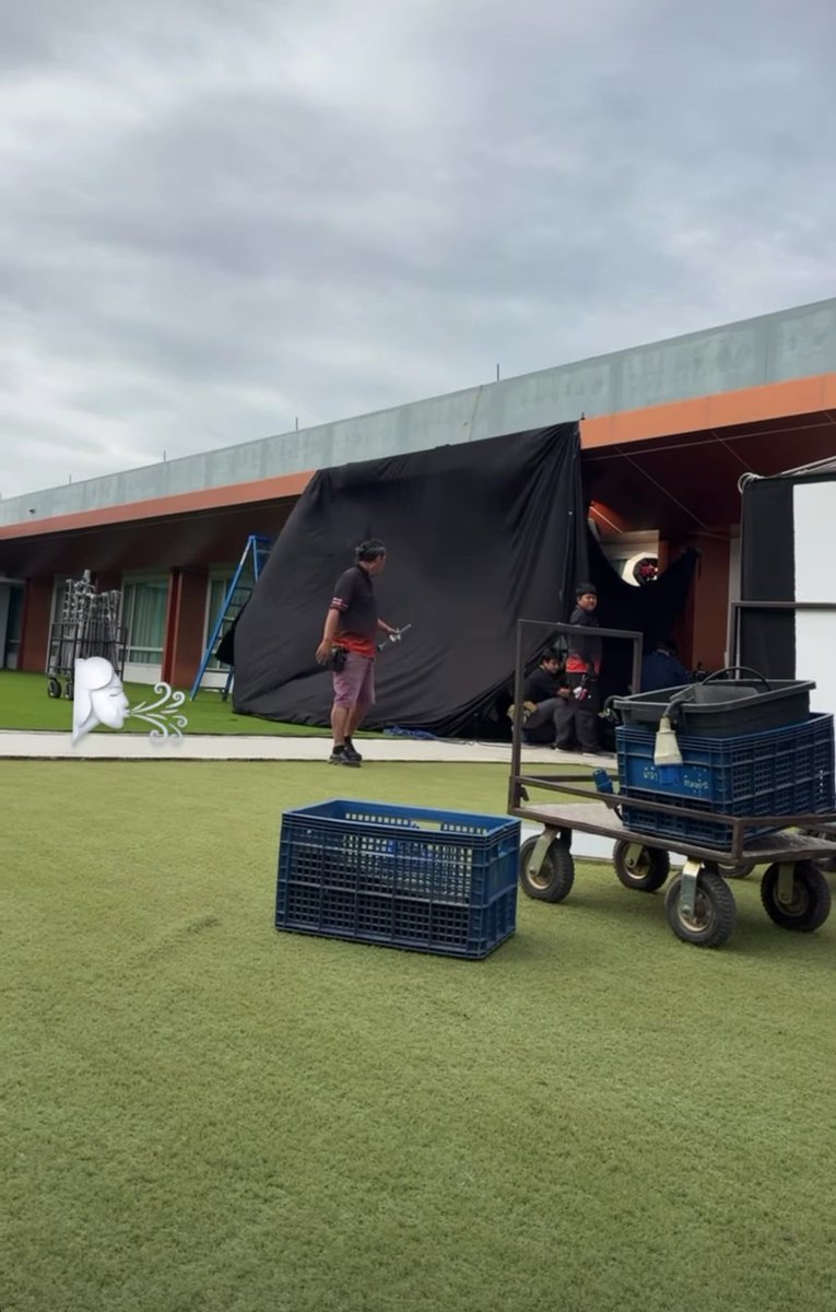 วันนี้ถ่ายฉากอะไรกันนะ🤔

#LoveYouTeacherSeries