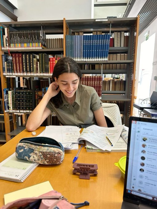 Ready to level up your day with next-gen AI?
 Here are some underrated tools that hit way harder than you think — the first three are game-changers.
 Take a look and thank yourself later. 👇