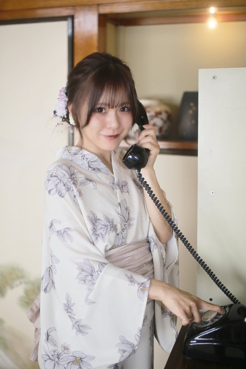 uz4530zzr's tweet image. model：田中優衣さん
@yuiyuiyui_mmc

『黒電話』

#ゆいゆいふぉと #無敵の笑顔田中優衣 
#無敵のあざとい女神田中優衣 
#ポートレート #チェリッシュ撮影会 
#Canon #EOS #TAMRON 
#ファインダー越しの私の世界