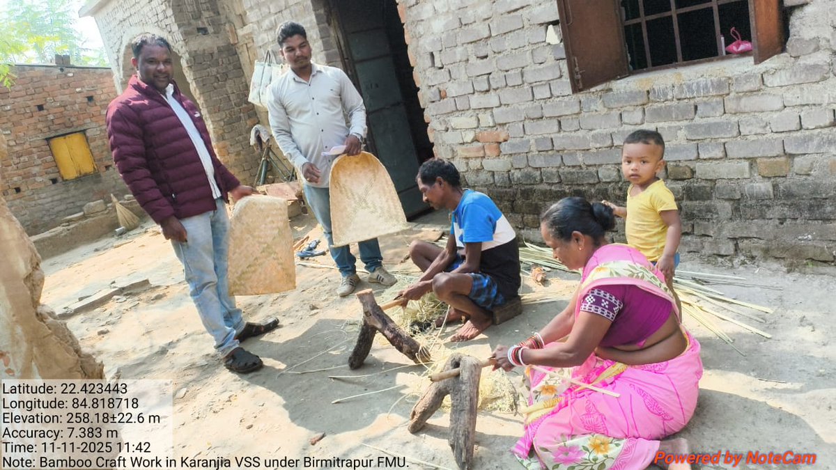 Rourkela Forest Division is promoting bamboo craft development by supporting local artisans and encouraging sustainable livelihood opportunities. 🌿🛠️ #BambooCraft
<a href="/moefcc/">MoEF&CC</a> <a href="/pccfodisha/">PCCF & HoFF Odisha</a> <a href="/PCCFWL_Odisha/">PCCF WL & CWLW, Odisha</a> <a href="/ForestDeptt/">Odisha Forest, Env. and Climate Change Department</a> <a href="/RourkelaRc79045/">RCCF Rourkela</a> <a href="/Yash81848406/">Yashwant</a>