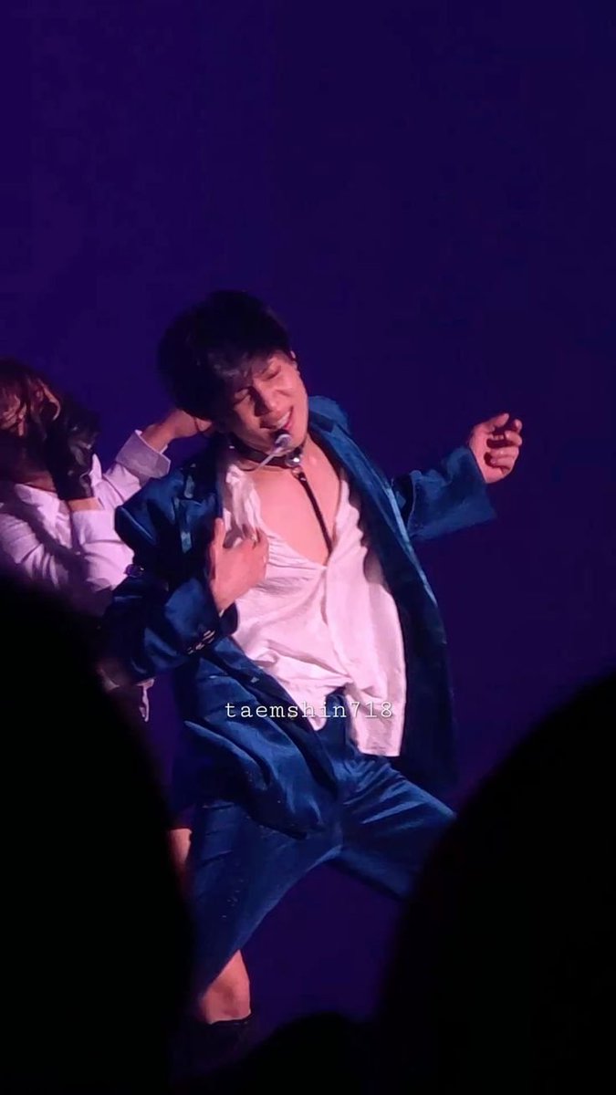 Angelsharedepot's tweet image. The pained expression on Taemin&apos;s face when he performs on stage is so alluring........