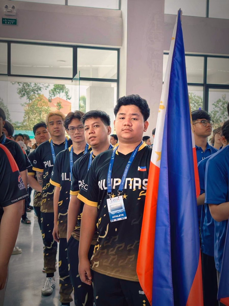 ExecrationGG's tweet image. Preparation before Bakbakan! LFG XCTN! 12:30PM ang putokan!

#ExeShot #Crossfire @SIBOLesports 
#ECA2025 #TeamPhilippines