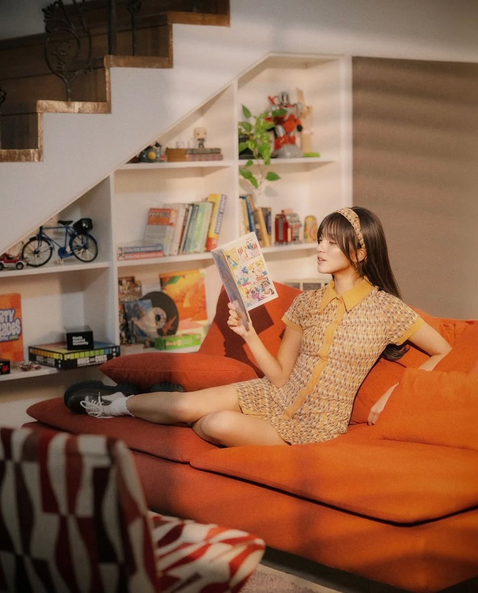 singleness1897's tweet image. Sinasabi ko na nga ba kaya familiar 🤣 ewan sa inyo dunbil. Sige mag matchy lang kayo dyan. 

#DonBelle
#DonnyPangilinan
#BelleMariano