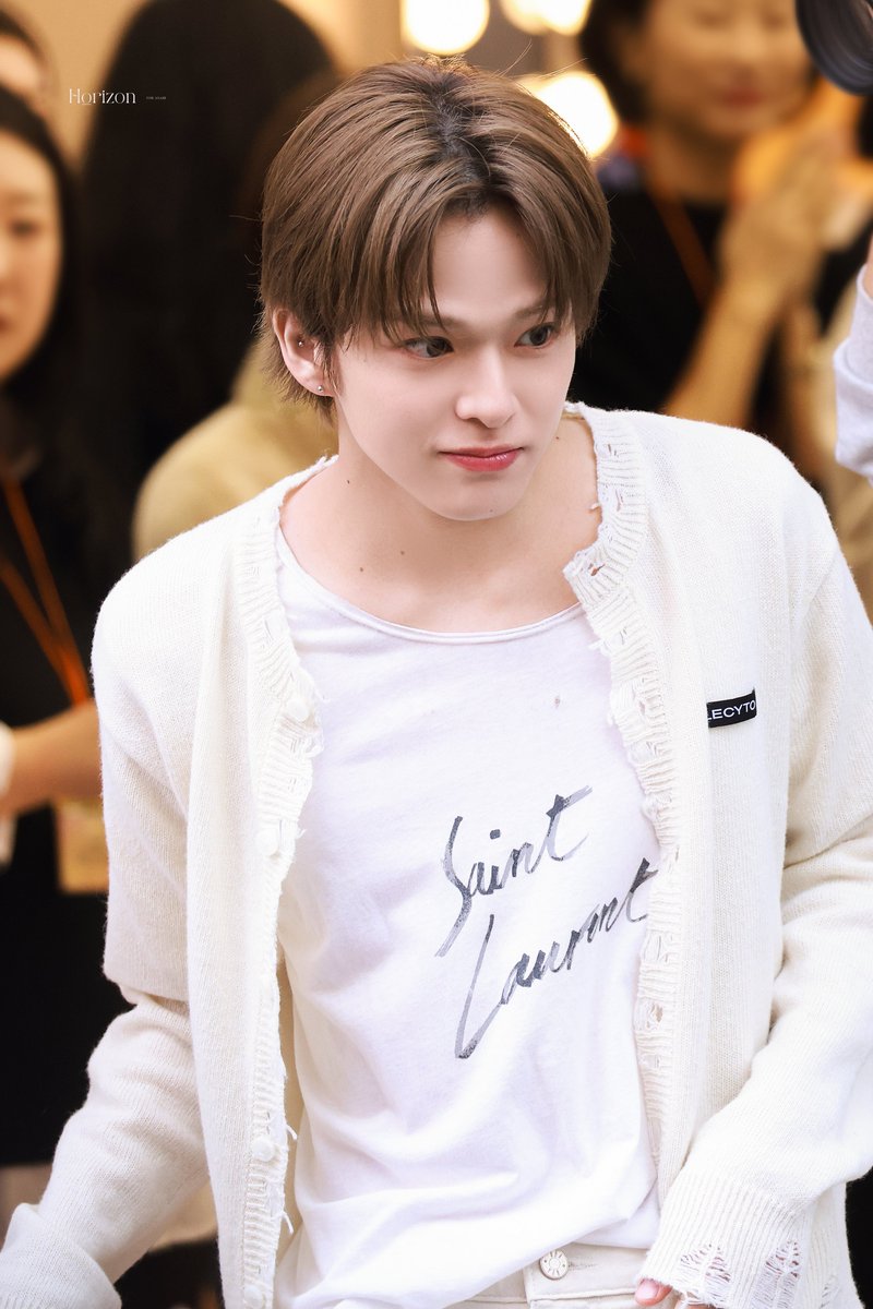 Horizon. tweet media