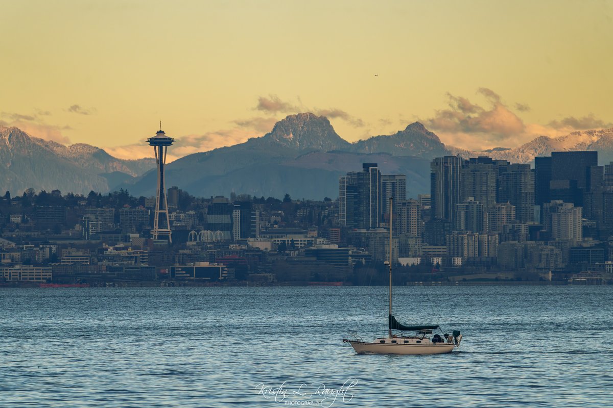 The Cascades looked so pretty today with a little fresh snow.