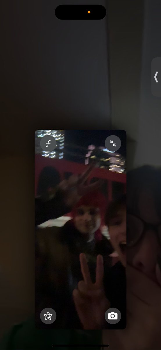 “hi lex!!” <a href="/Michael5SOS/">michael clifford</a> I LOVE YOU