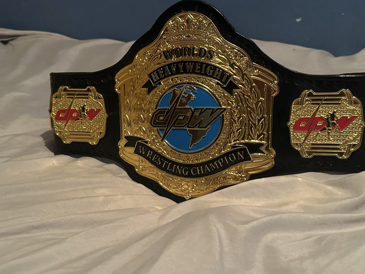 𝜯𝜟𝜢𝑱 tweet media