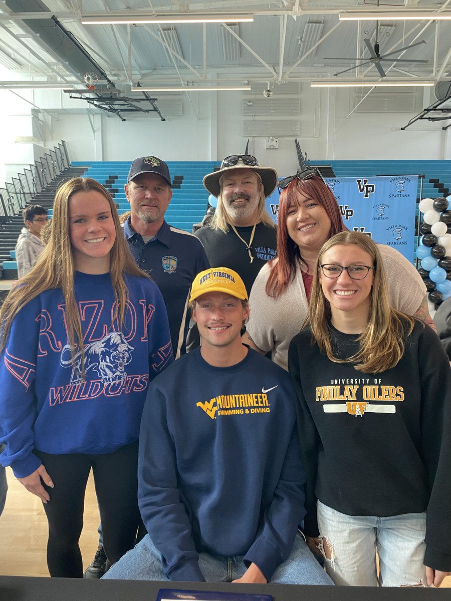 BIG DAY FOR VPHS AQUATICS!
🖊️ 📄 National Signing Day may have been November 12, but we celebrated OUR stars on November 19th!
Huge congratulations to our three incredible seniors on making it official: Lucy Flynn → U of A, Jay Hickman → WVU, Carley Teger → U of Findlay .