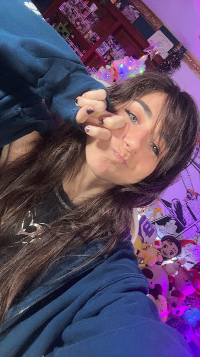 Game time! Your gremlin is in game mood so it is game time!

Twitch.tv/ludawissy