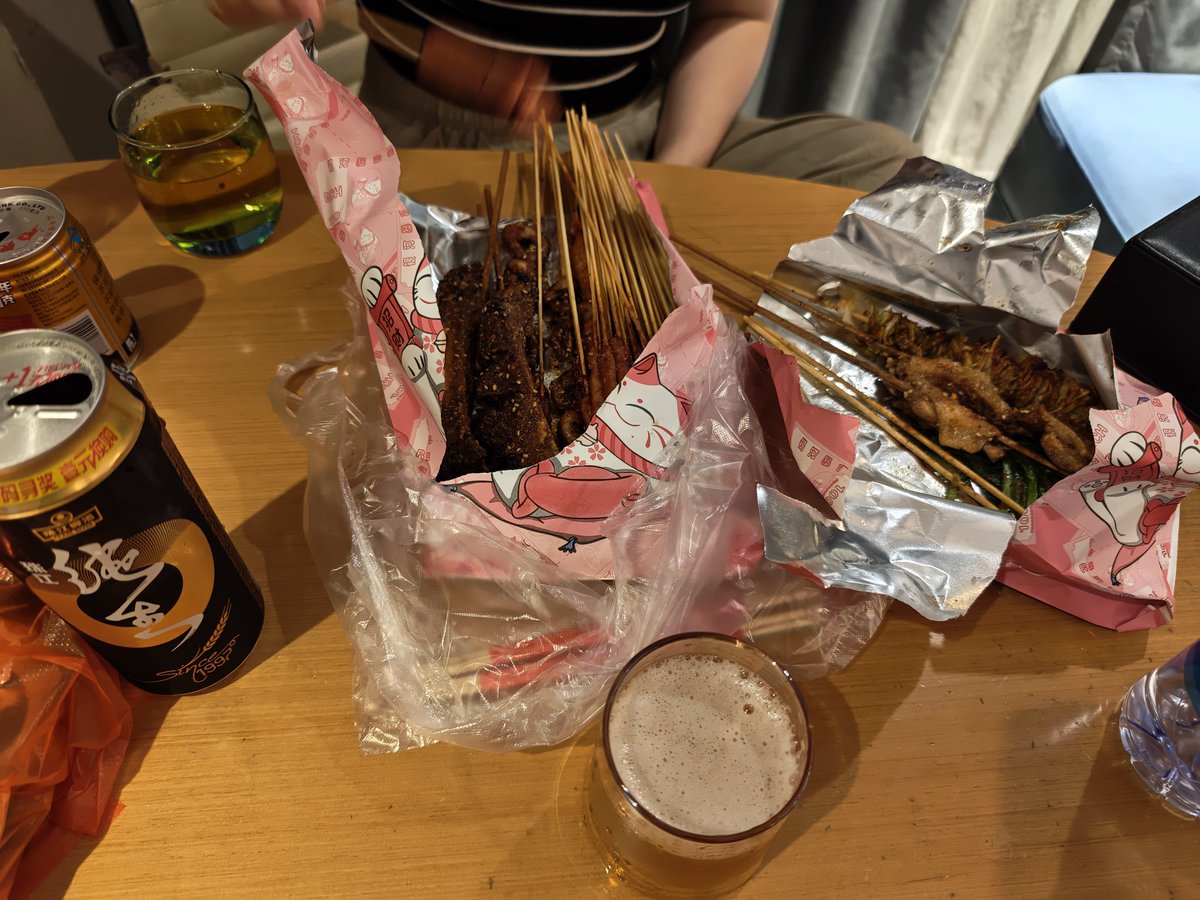 蜜桃涩骚骚 tweet media