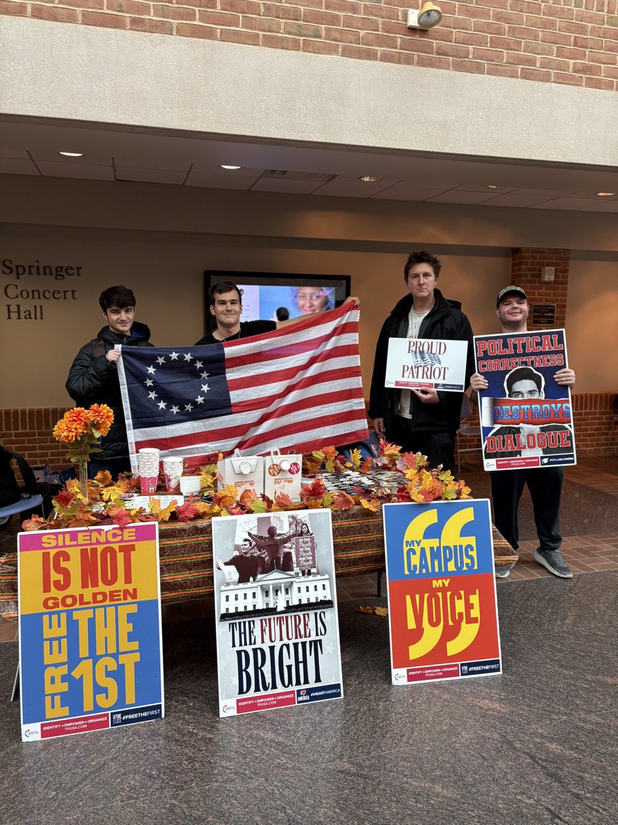 You may think you’re sending your children to college for a supposed “higher education” but schools like CUNY College of Staten Island believe men can go in women’s restrooms &amp; vice versa 🫠🤦‍♂️

The students with <a href="/TPUSA/">Turning Point USA</a> continue to stand proud for truth on their campuses 🇺🇸🔥💪🏼