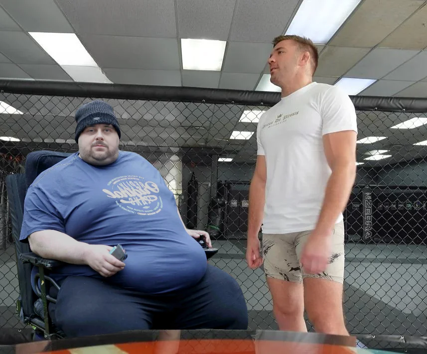 If MMA Guru has a million fans, I'm one of them
If MMA Guru has 5 fans, I'm one of them
If MMA Guru has 1 fan, that one is me
If MMA Guru has 0 fans, I'm no longer alive
If the worlds against MMA Guru I'm against the entire world
Till my last breath, I'll support <a href="/THATBOYMMAGURU/">THE MMA GURU</a>