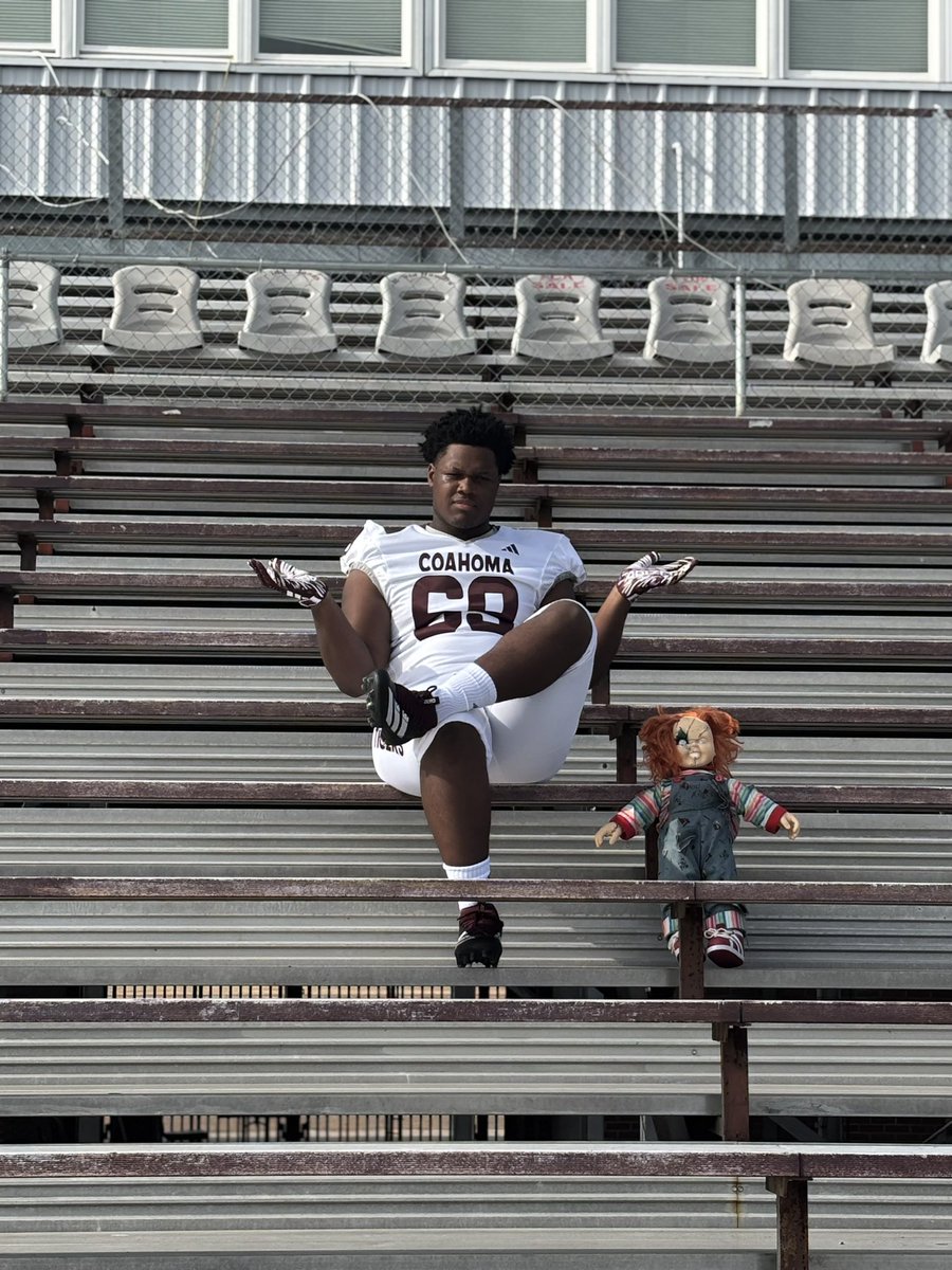 CAngelethy07's tweet image. 🏡? #notcommited👀