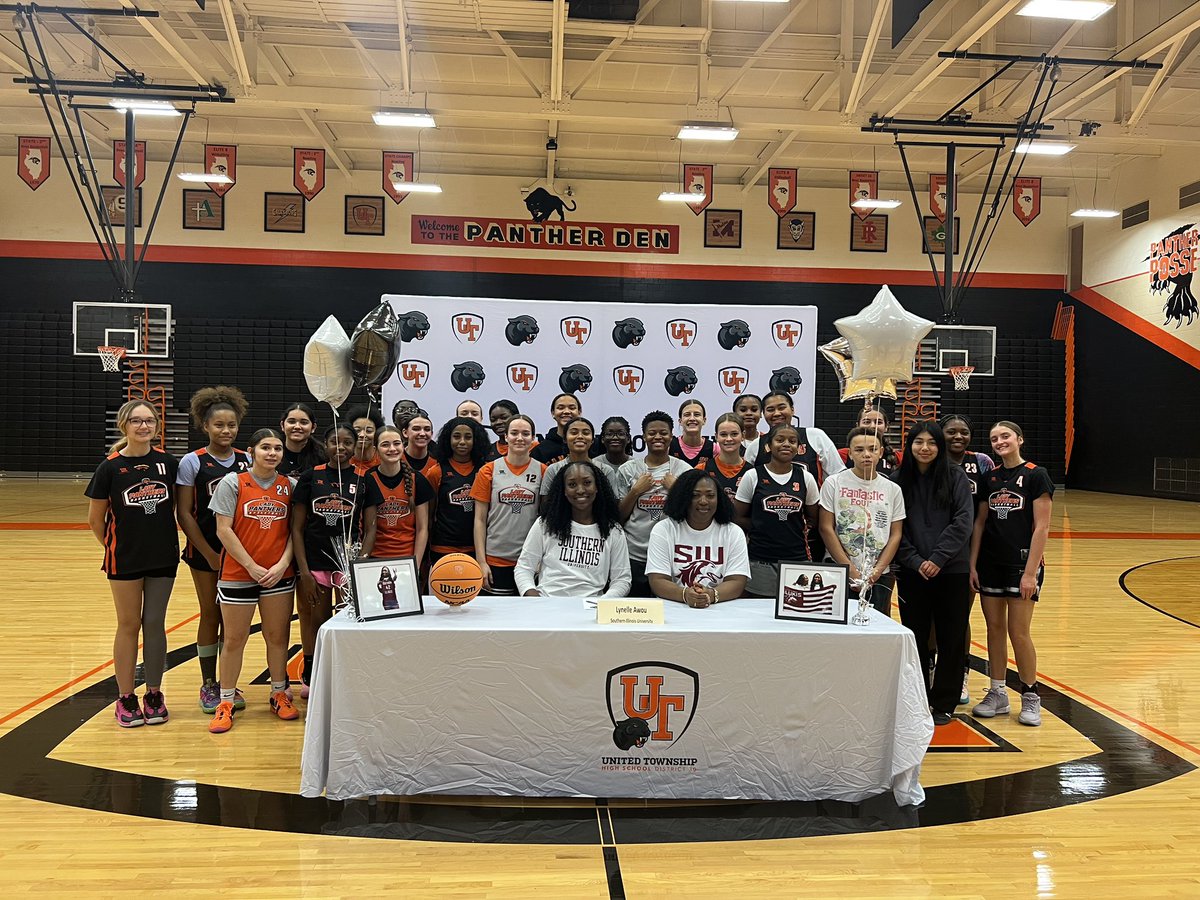 UTPanthers_GBB's tweet image. Congratulations @LynelleAwou ! Division 1 Signing Day to @SIU_WBasketball 🏀🔥❕

#PantherPride