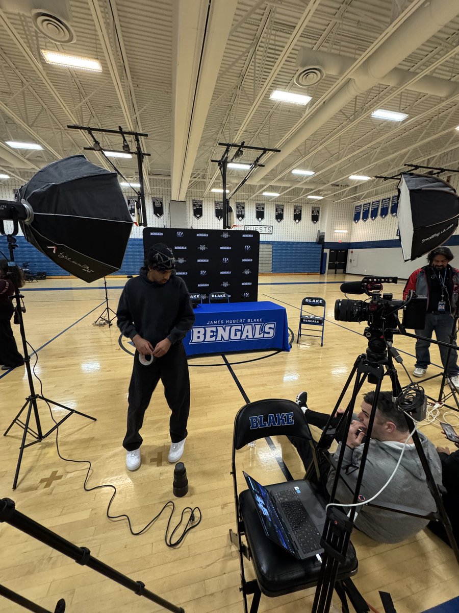 Thanks <a href="/JordantheMDkid/">Jordan Viener</a> for heading out to Blake for the Baba commitment.