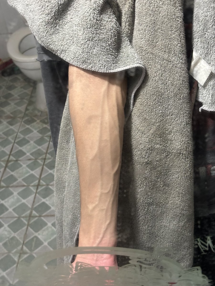 st4ywithme01's tweet photo. 🤓 https://t.co/uCHxtwGNsU