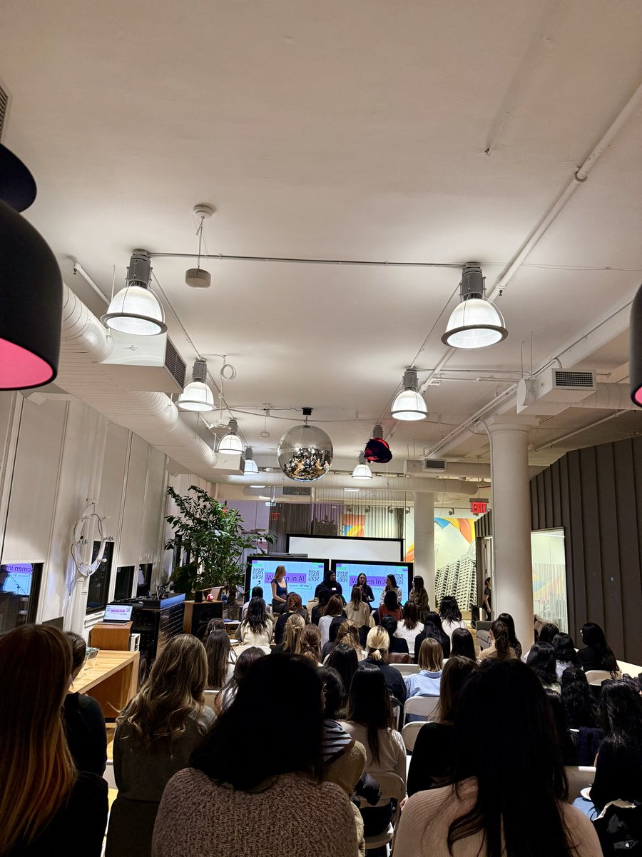 Packed house ln <a href="/clay/">Clay</a> office for the Women in AI event (with a 100+ person waitlist)! Great panel discussion &amp; lots of genuine connections being made — very fun to have this space to connect