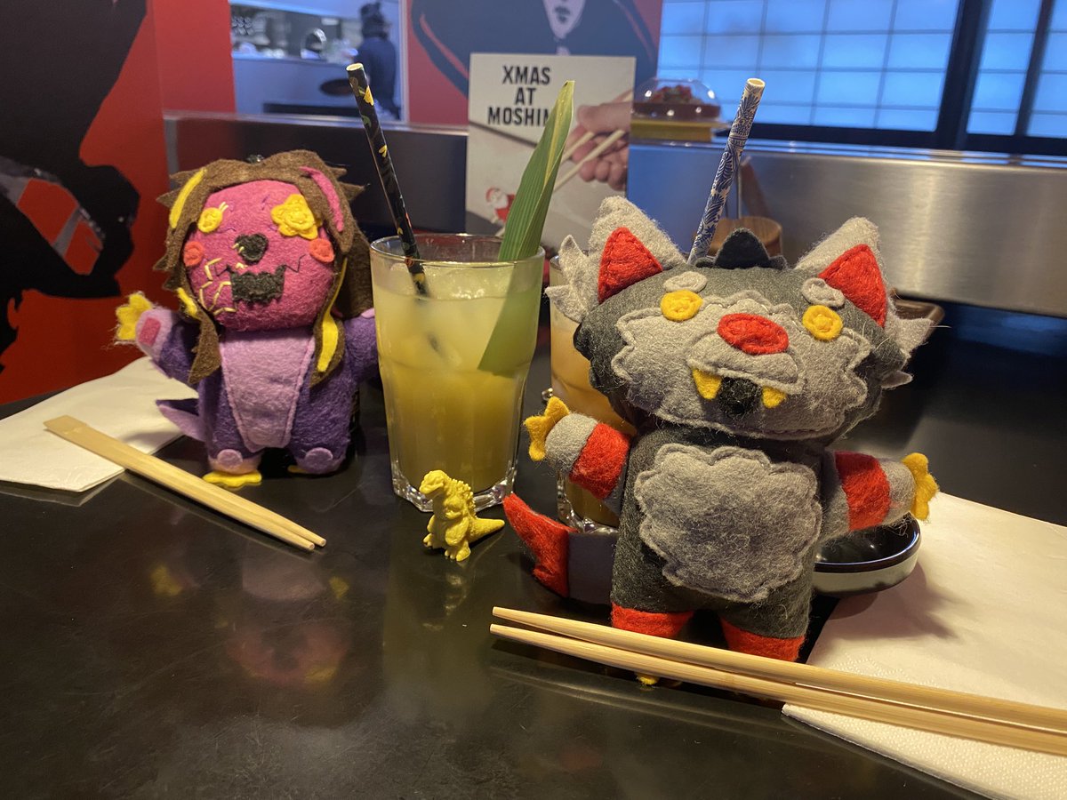 Slashrabbit_'s tweet image. Stupid chuds