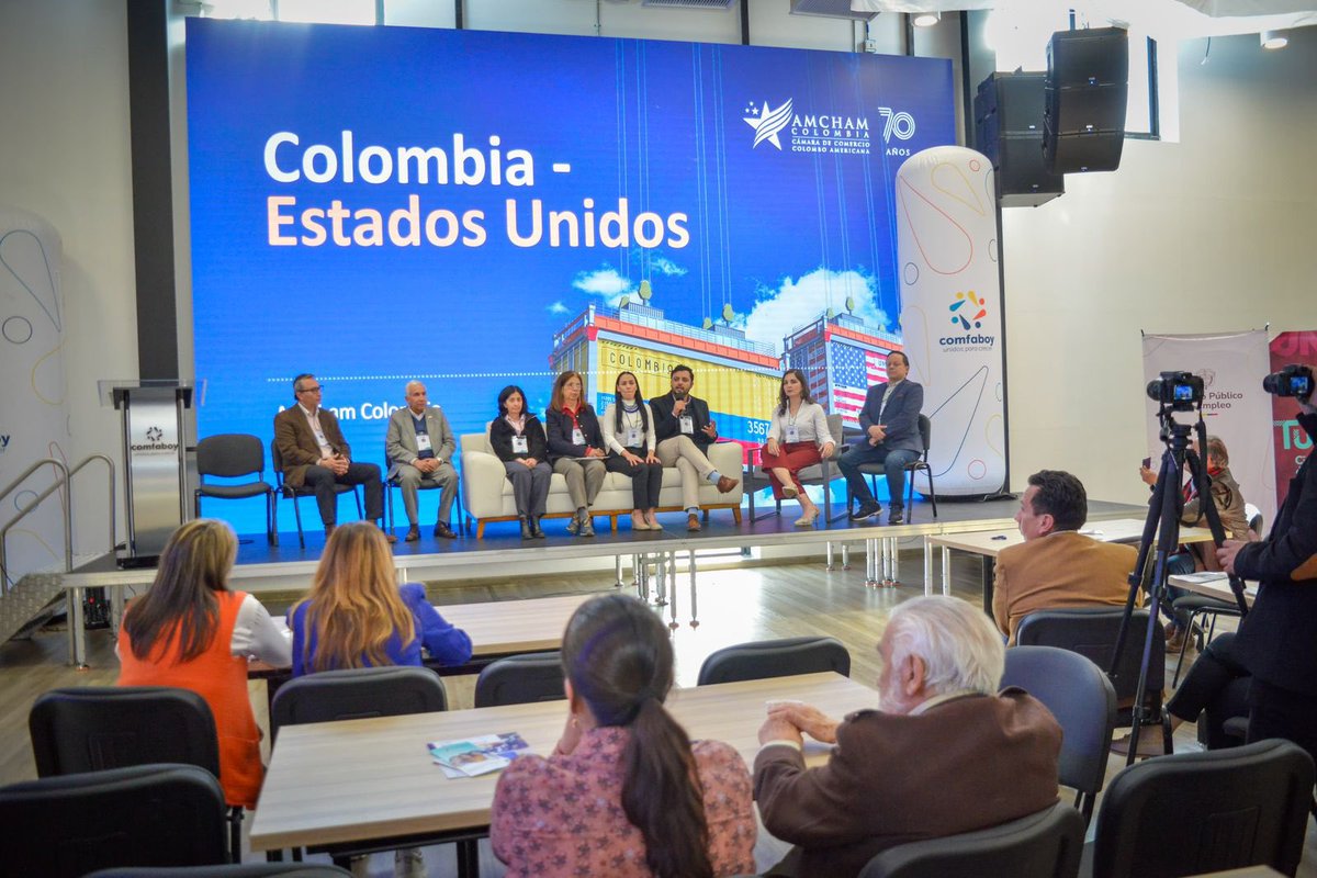 Tunja se posiciona como un territorio estratégico para invertir, cooperar y construir futuro! Embajadas, cámaras binacionales, universidades y empresas internacionales se reunieron en la capital boyacenses para abrir puertas, crear alianzas y