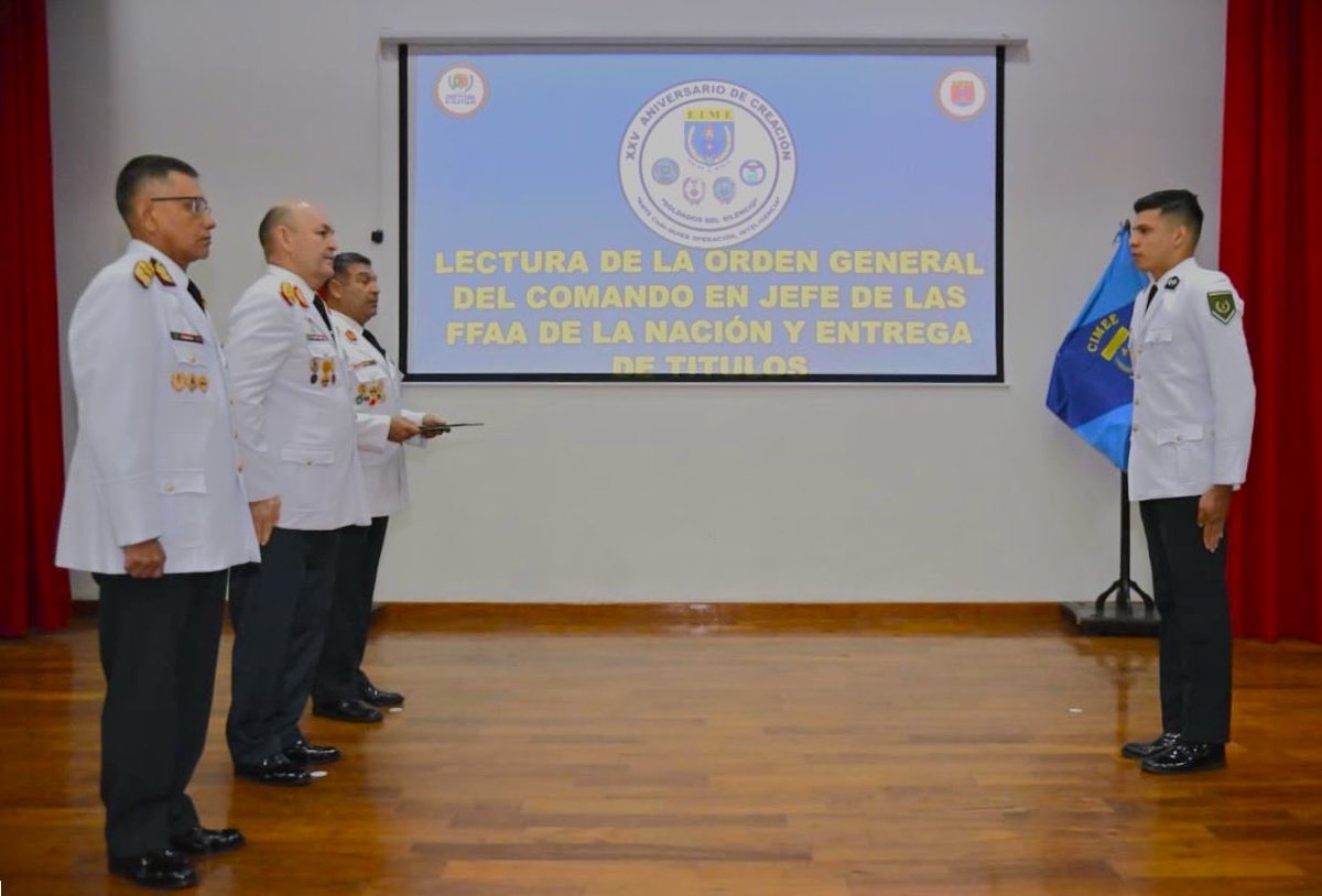 py_rep's tweet image. Personal del Regimiento Escolta Presidencial ha culminado satisfactoriamente el curso de Geointeligencia Militar y el de Inteligencia Básica, desarrollado en la Escuela de Inteligencia Militar del Ejército.
📌+Info en: facebook.com/share/p/1756fV…